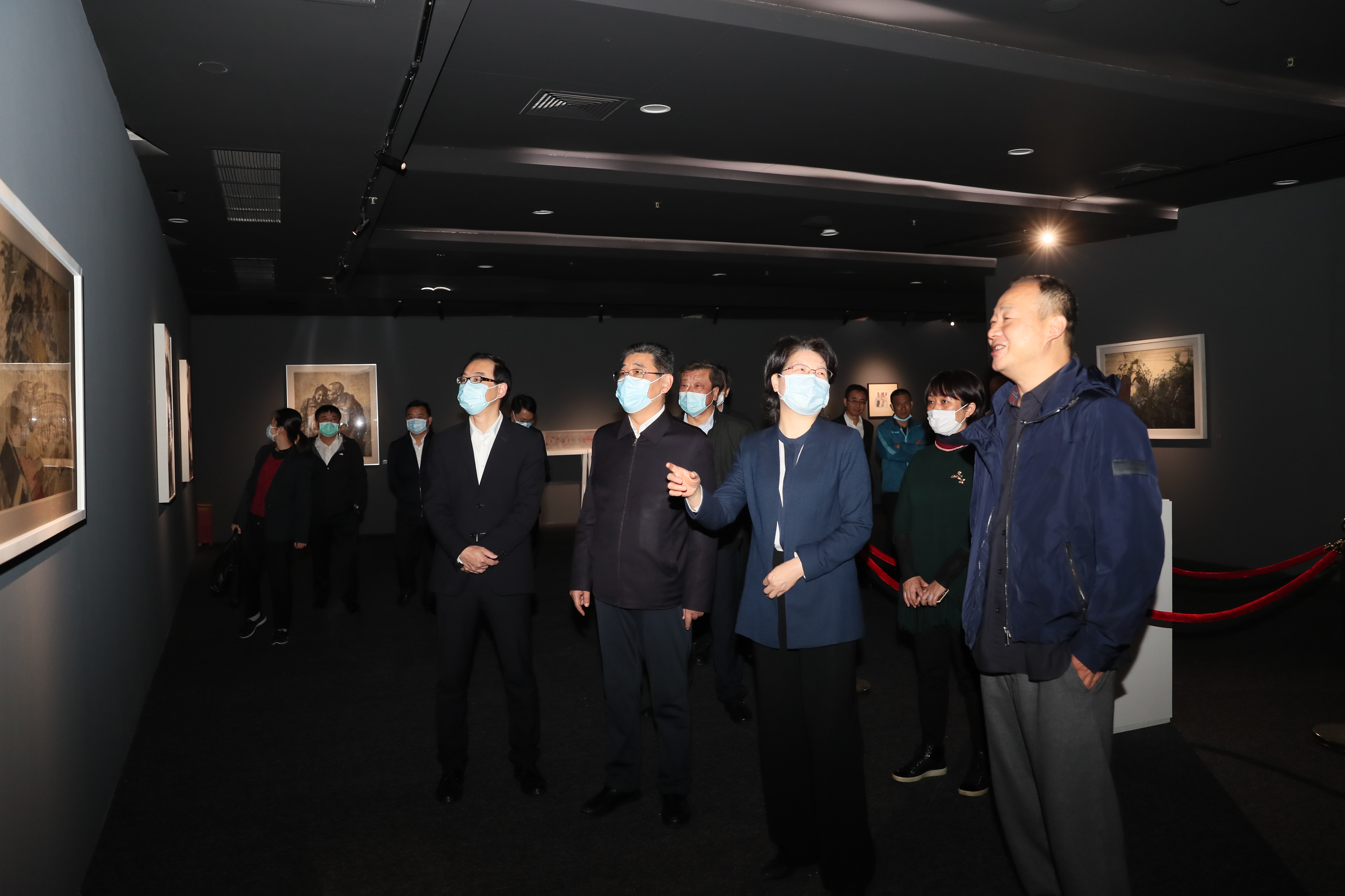 副省长肖菊华来公司调研(图5)
