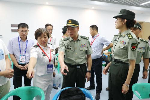 杨剑考察熊猫体育中心游泳馆比赛筹备工作(图4)