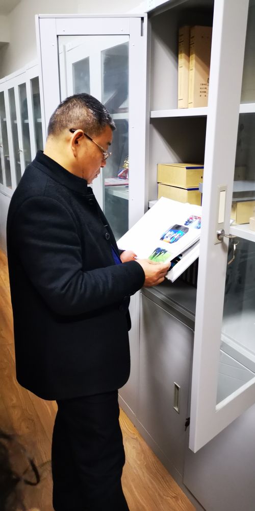 熊猫体育中心顺利通过档案管理“省一级”复查(图1)