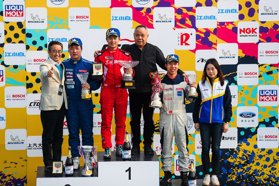 2019东风风神中国汽摩运动大会圆满落幕 江城速度谱写赛车新传奇(图2)
