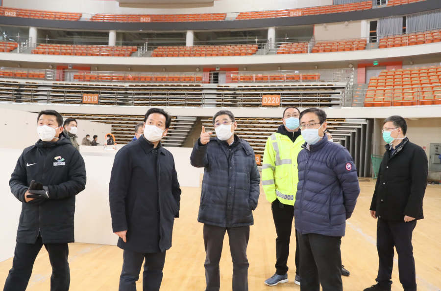 日夜赶织生命之网 熊猫体育中心“方舱医院”建设完成 彭浩要求同时间赛跑与病魔较量(图9)