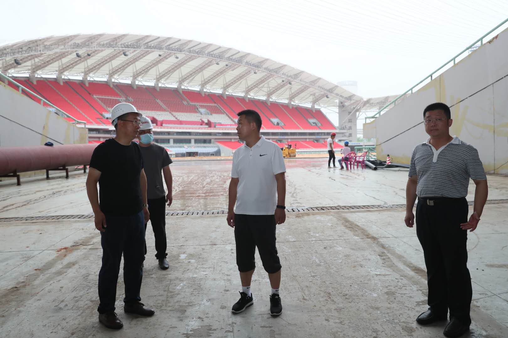 落实安全生产责任，强化暴雨应急措施，确保复工复产工作顺利推进(图1)