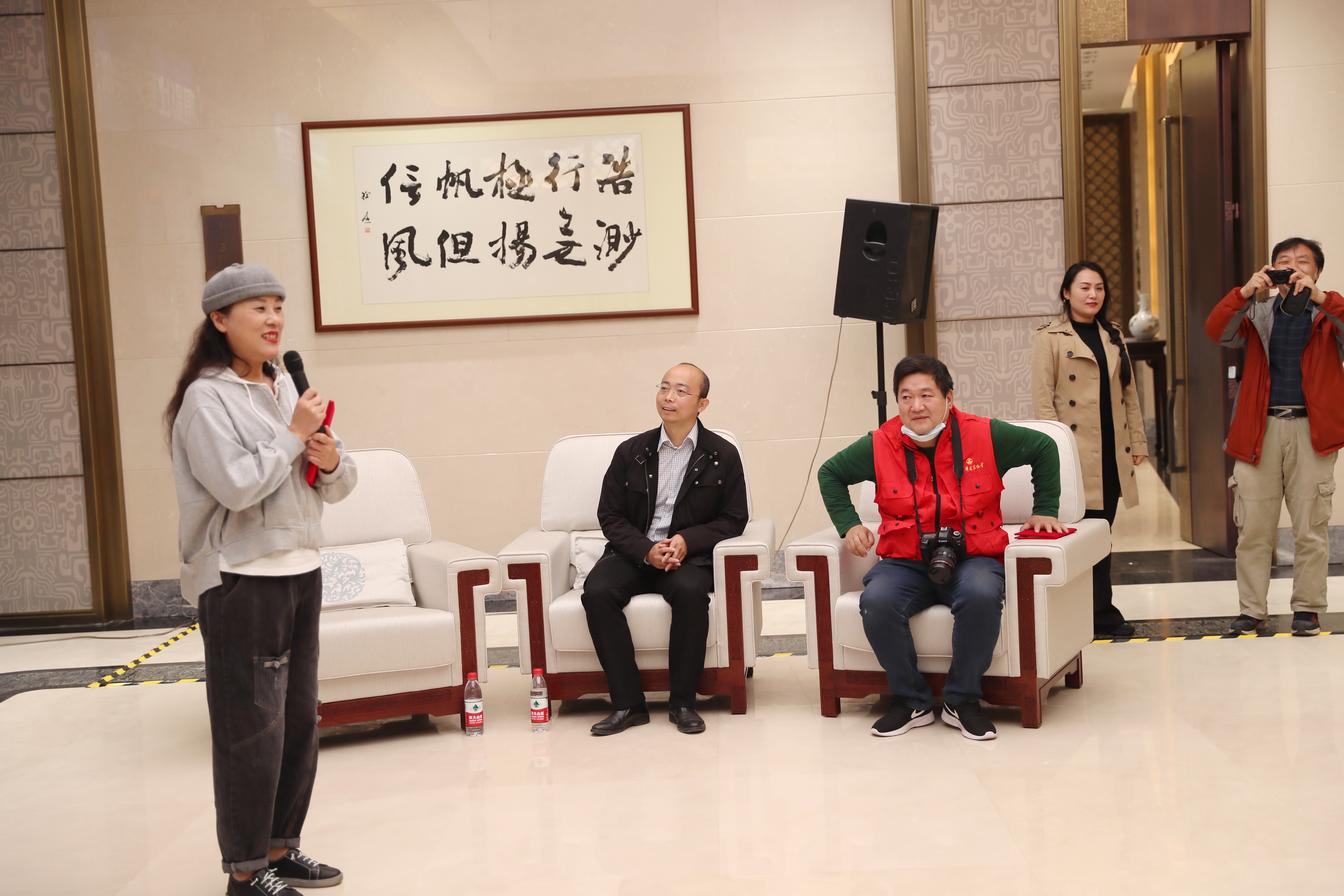 2020经开区嘉年华摄影比赛颁奖式在体育中心举行(图8)